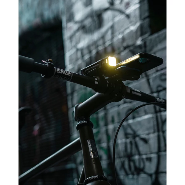 KNOG Blinder 600 első lámpa