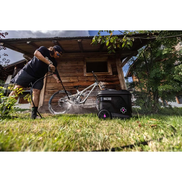 Muc-Off Mobile pressure washer kezdő szett
