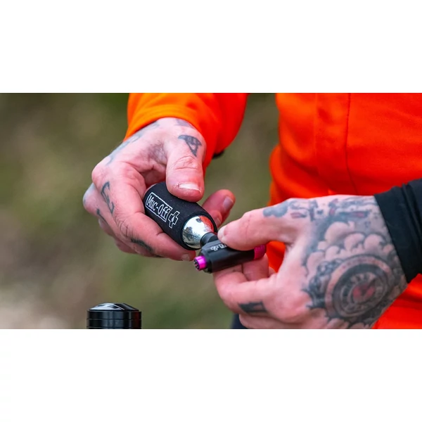 MUC-OFF MTB Inflator Kit