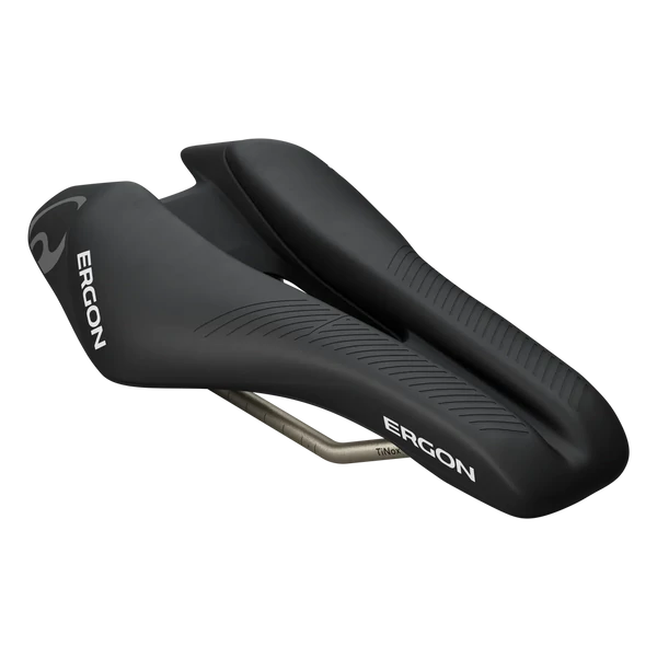 ERGON SR Tri Front férfi nyereg