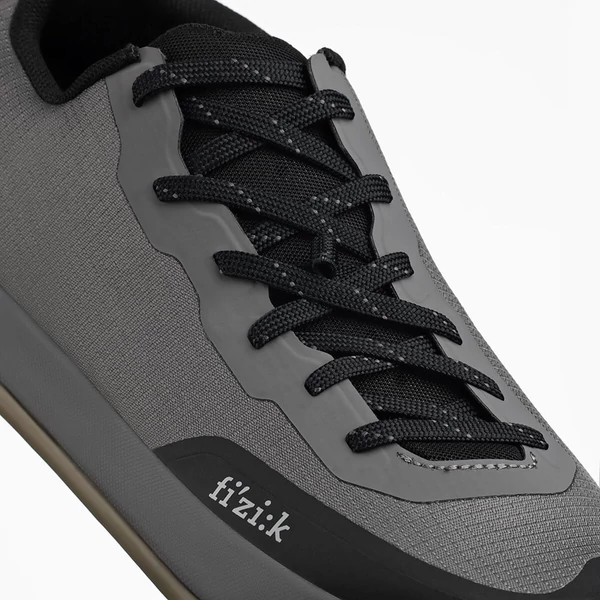 FIZIK GRAVITA VERSOR FLAT GREY