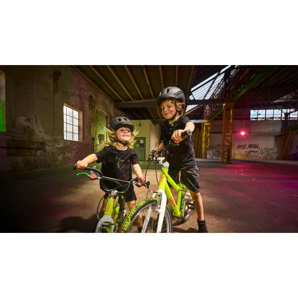 woom-go-1-neonlime-6